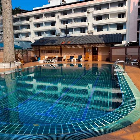 Hotel Pattaya Beach Экстерьер фото